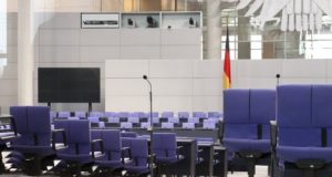 Lobbyisten - wie mit bezahlten Studien die Politik beeinflusst wird